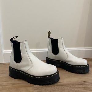 Dr. Martins platform